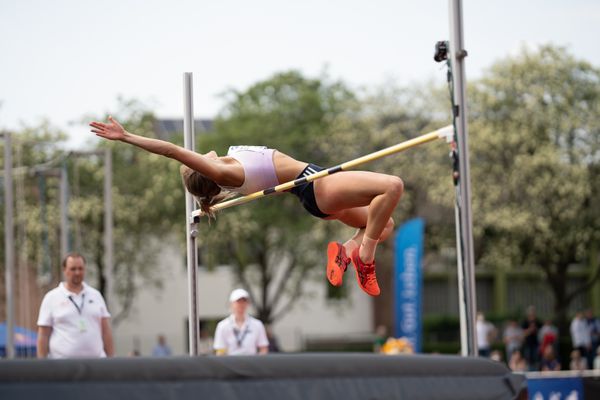 Katie Stainton (GBR) beim Hochsprung am 07.05.2022 beim Stadtwerke Ratingen Mehrkampf-Meeting 2022 in Ratingen